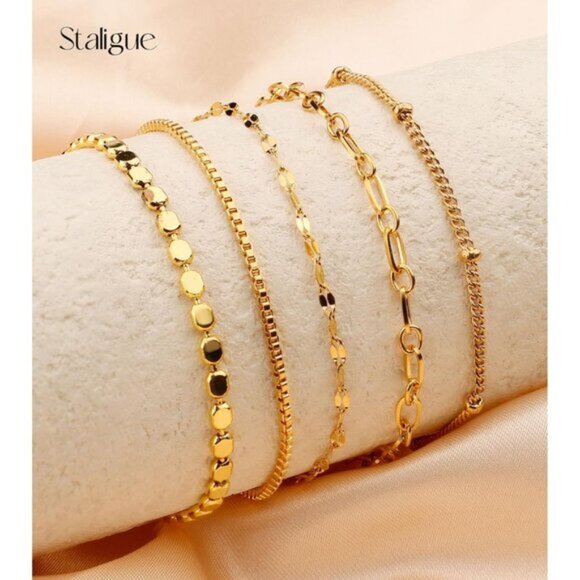 Gold Bracelets for Women,Waterproof Gold Bracelet Stack Set Dainty 18k - Picture 2 of 6